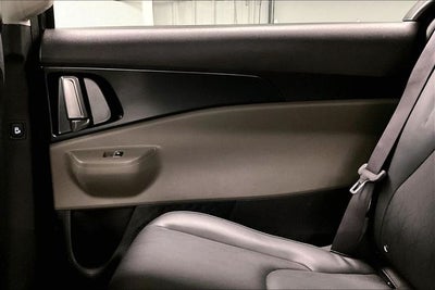 2025 Kia Carnival LXS Adaptive Cruise - Blind Spot Detection - Htd Seats