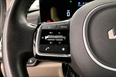 2025 Kia Carnival LXS Adaptive Cruise - Blind Spot Detection - Htd Seats