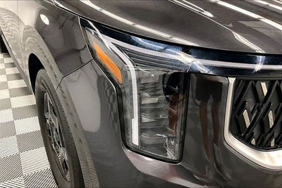 2025 Kia Carnival LXS Adaptive Cruise - Blind Spot Detection - Htd Seats