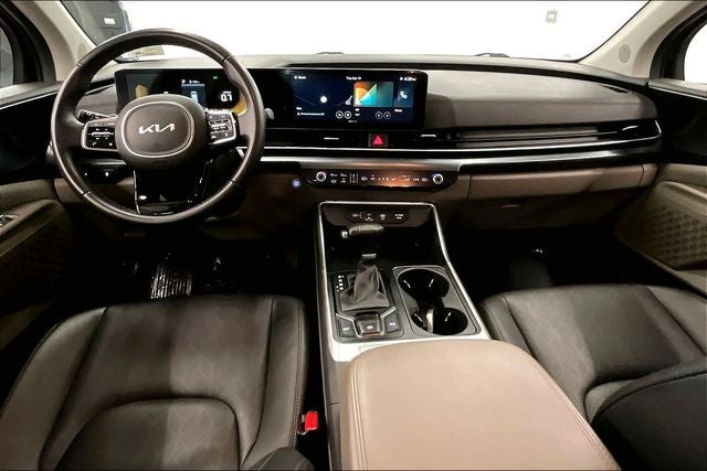2025 Kia Carnival LXS Adaptive Cruise - Htd Seats - Remote Start