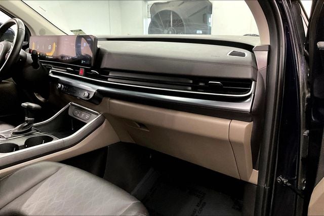 2025 Kia Carnival LXS Adaptive Cruise - Htd Seats - Remote Start