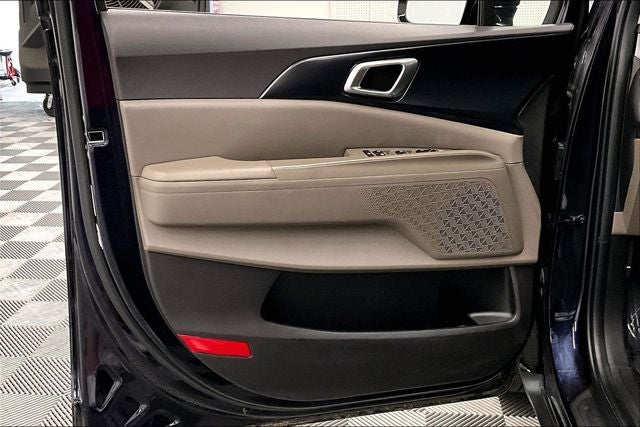 2025 Kia Carnival LXS Adaptive Cruise - Htd Seats - Remote Start