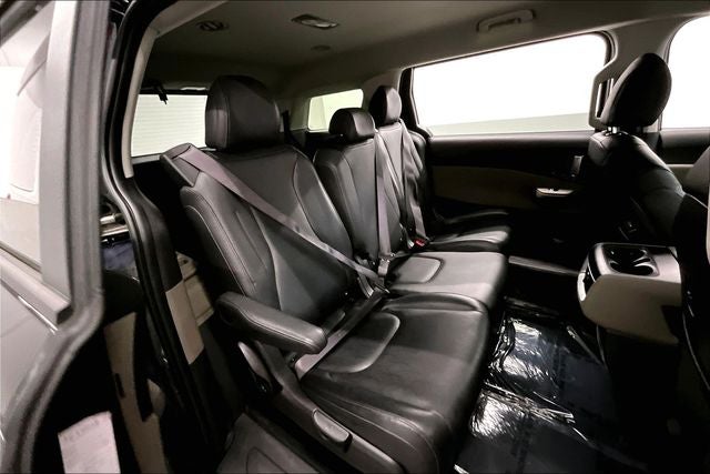 2025 Kia Carnival LXS Adaptive Cruise - Htd Seats - Remote Start