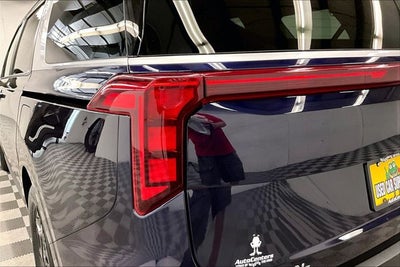 2025 Kia Carnival LXS Adaptive Cruise - Htd Seats - Remote Start