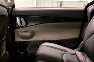 2025 Kia Carnival LXS Adaptive Cruise - Htd Seats - Remote Start