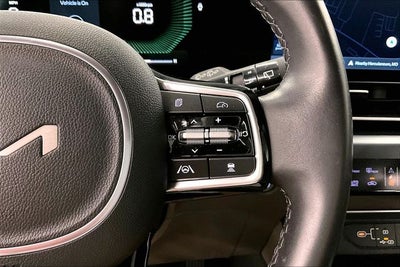 2025 Kia Carnival LXS Adaptive Cruise - Htd Seats - Remote Start
