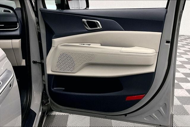 2026 Kia Carnival Hybrid EX Adaptive Cruise - Htd Seats - Blind Spot Detection