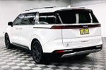 2023 Kia Carnival SX
