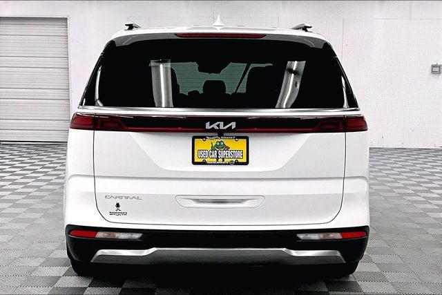2023 Kia Carnival SX