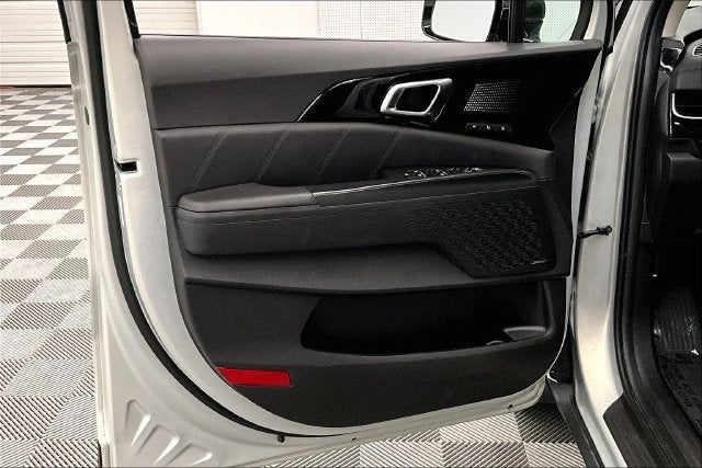 2025 Kia Carnival SX Prestige Adaptive Cruise-Heated/Cooled Seats