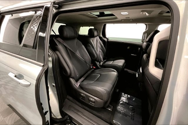 2025 Kia Carnival SX Prestige Adaptive Cruise-Heated/Cooled Seats