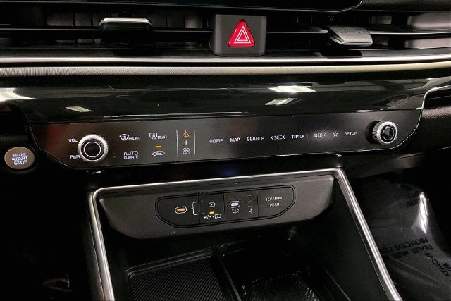 2025 Kia Carnival SX Prestige Adaptive Cruise-Heated/Cooled Seats