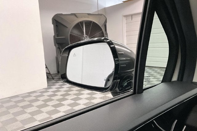 2025 Kia Carnival SX Prestige Adaptive Cruise-Heated/Cooled Seats