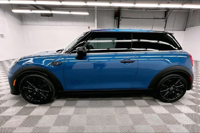 2023 MINI Cooper S Base Pano Roof-Htd Seats-Apple CarPlay