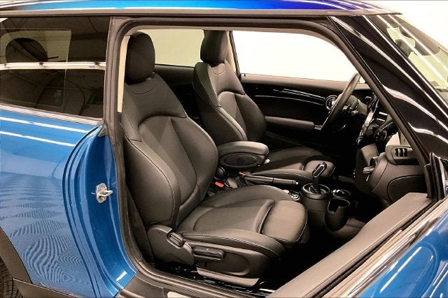 2023 MINI Cooper S Base Pano Roof-Htd Seats-Apple CarPlay