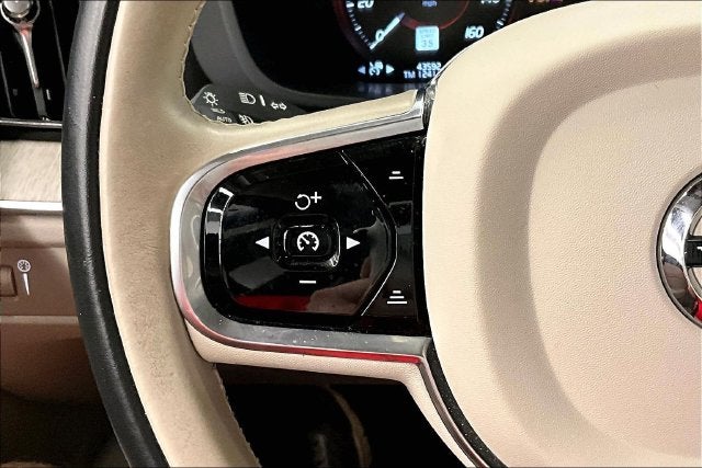 2021 Volvo XC60 T5 Inscription AWD-Heated/Cooled Seats