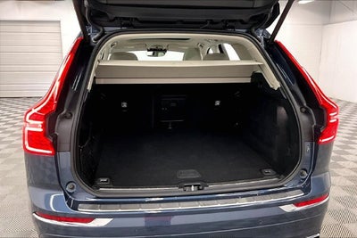 2021 Volvo XC60 T5 Inscription AWD-Heated/Cooled Seats
