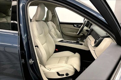 2021 Volvo XC60 T5 Inscription AWD-Heated/Cooled Seats